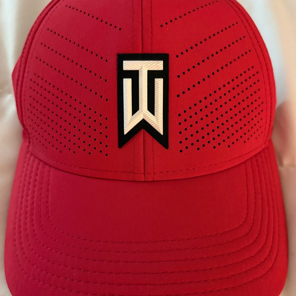 Tiger Woods Nike Heritage86 Dri-FIT Cap